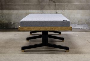 Daybed-black-oak-grey-wool epj
